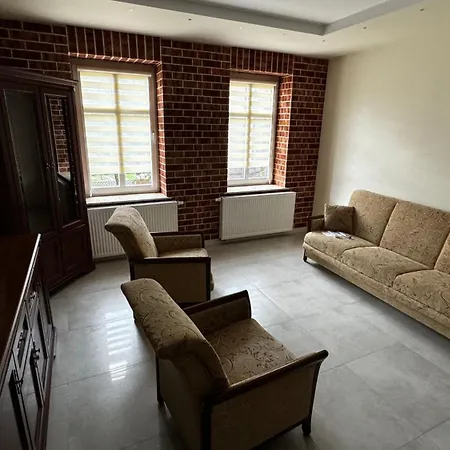 Na Poddaszu Lägenhet